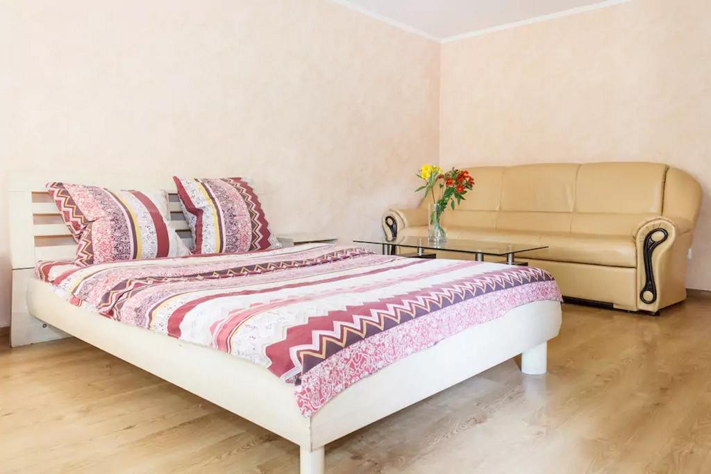 Apartment In Zaporozhye. Antica Zaporizhia Luaran gambar